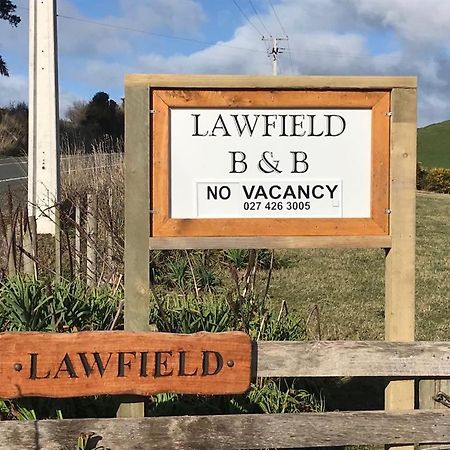 Lawfield Bed & Breakfast Glenomaru Exterior photo